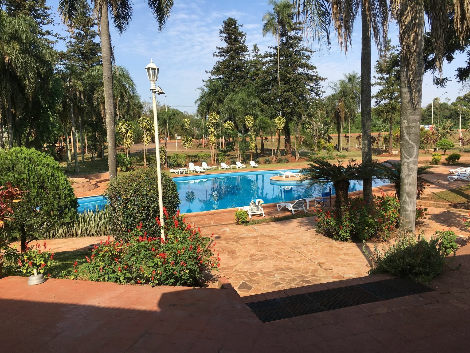 Tangoinn Club Iguazu Party Luxury Hostel Puerto Iguazú Eksteriør billede