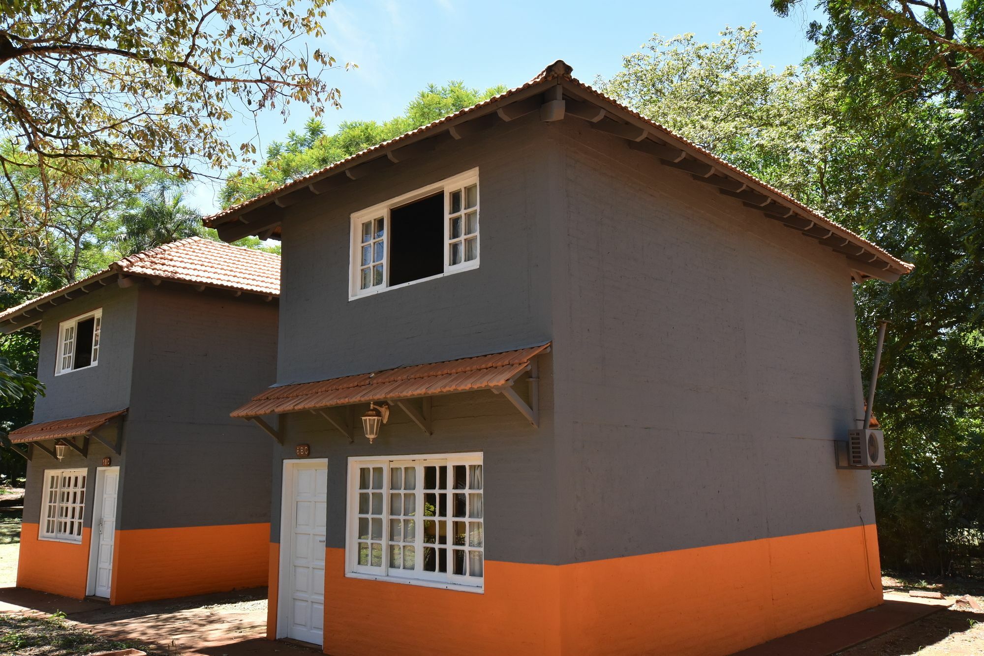 Tangoinn Club Iguazu Party Luxury Hostel Puerto Iguazú Eksteriør billede