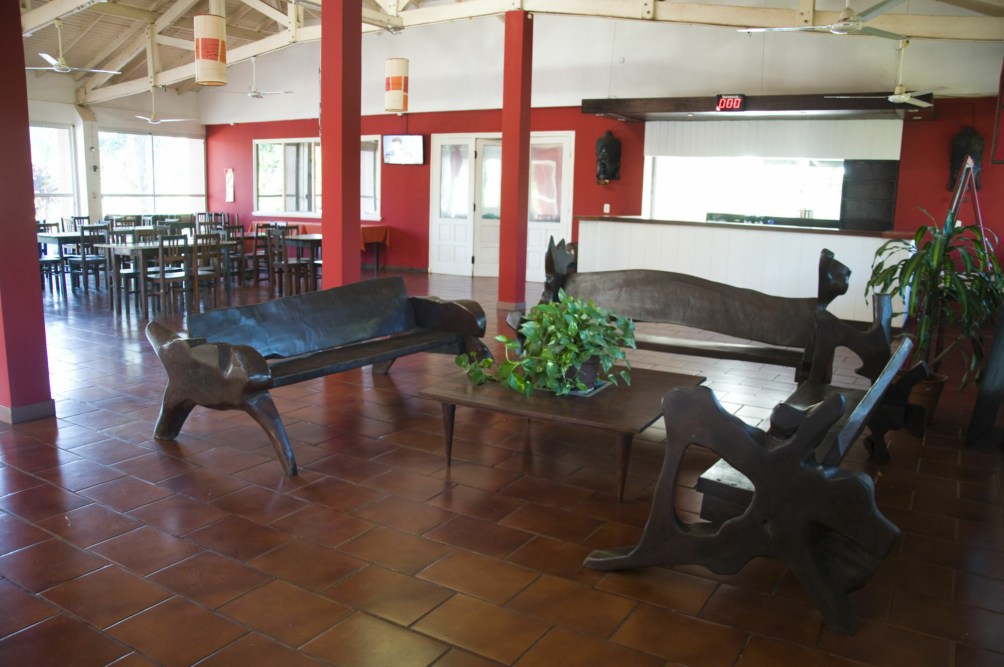 Tangoinn Club Iguazu Party Luxury Hostel Puerto Iguazú Eksteriør billede